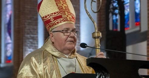 Bp Cieślik: Kanonizacja łotra jest nadzieją dla każdego z nas 