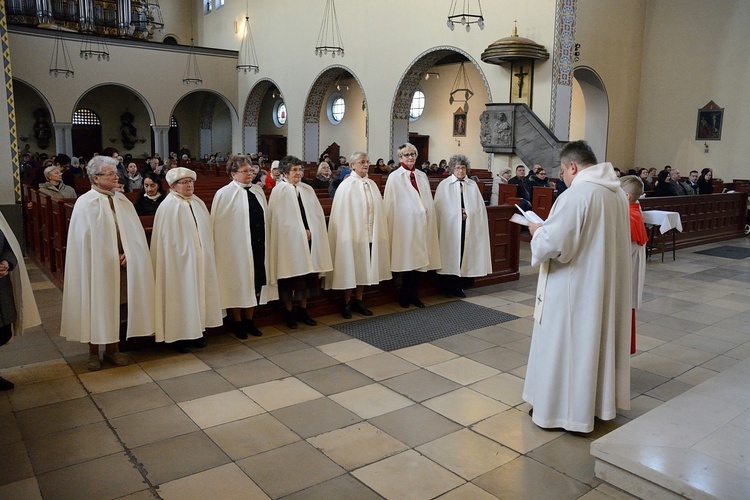 15 lat Bractwa Szkaplerznego w Opolu