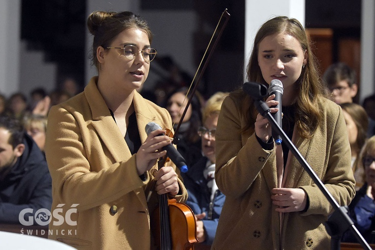 Msza św. z modlitwą o uzdrowienie w Świdnicy