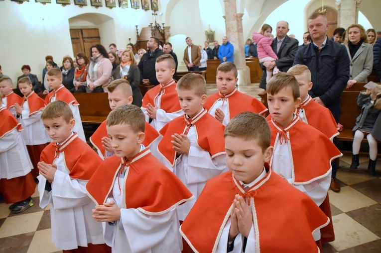 Błogosławieństwo ministrantów w Bobowej