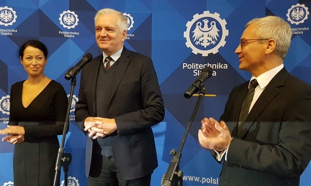 Gliwice. Wicepremier Jarosław Gowin z wizytą na Politechnice Śląskiej 