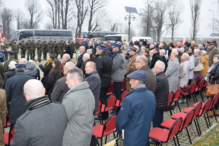 W Strzegomiu stanął pomnik ofiar nazizmu