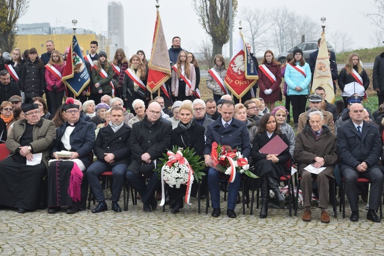 W Strzegomiu stanął pomnik ofiar nazizmu