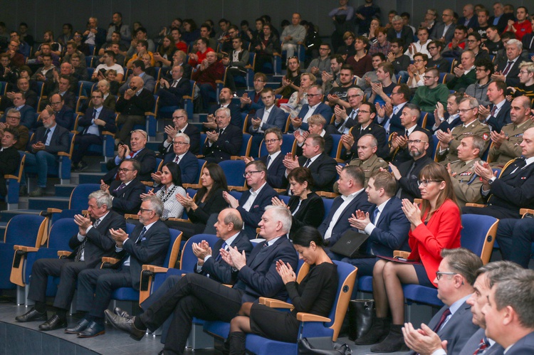 J. Gowin: Ta uczelnia ma przemyślaną koncepcję, jak wpływać na rozwój polskiej gospodarki