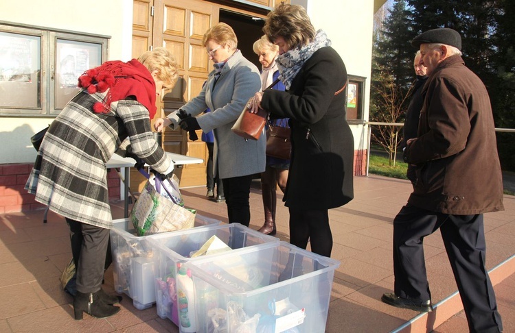 Nowa Wieś z pomocą siostrom klaryskom z Kęt