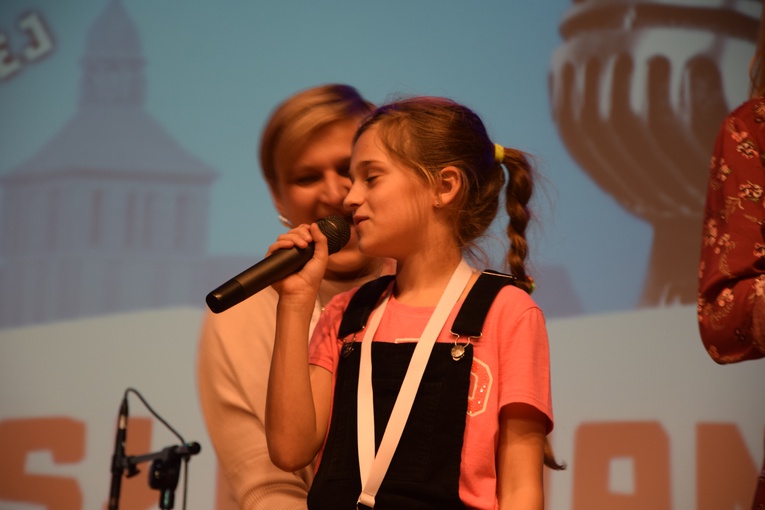 The Voice of Fara
