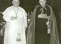 Abp Bolesław Kominek z papieżem św. Janem XXIII w 1965 r.