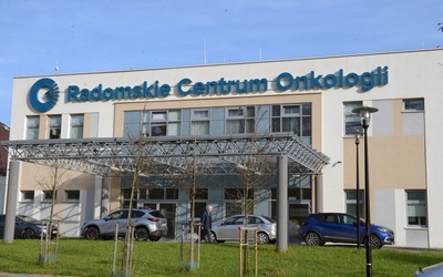 Centrum znajduje się w Radomiu przy ul. Uniwersyteckiej 6 (os. Wacyn).