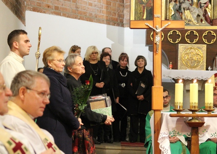 Poświęcenie sarkofagu Sługi Bożego ks. Aleksandra Zienkiewicza