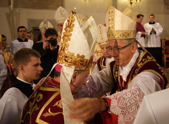 Święcenia biskupie ks. Andrzeja Jeża