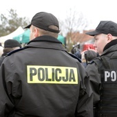 W razie jakiejkolwiek wątpliwości najlepiej kontaktować się z Policją (tel. 112) lub ze swoim dzielnicowym.