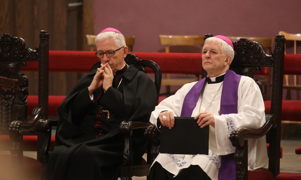 Abp Skworc do kapłanów: Nie zniechęcajcie się