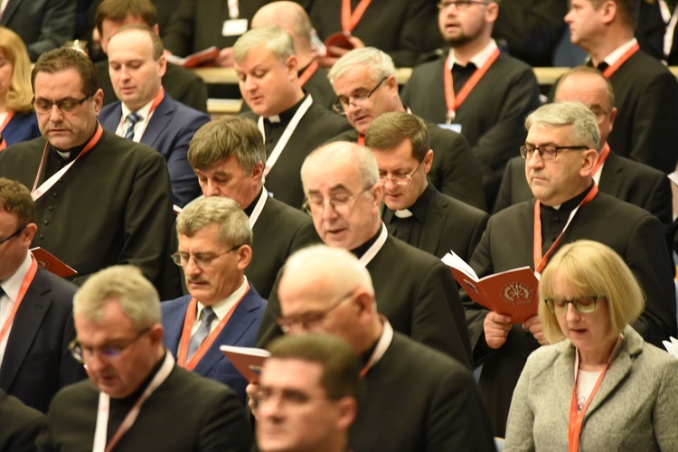 III sesja plenarna V Synodu Diecezji Tarnowskiej