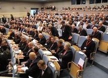 III sesja plenarna V Synodu Diecezji Tarnowskiej (cz. 2)