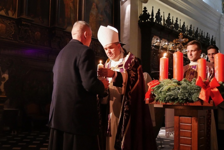 Uroczyste I Nieszpory Adwentu