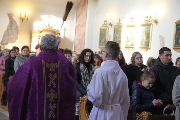 Olszyny. Poświęcenie sztandaru Rycerstwa Niepokalanej