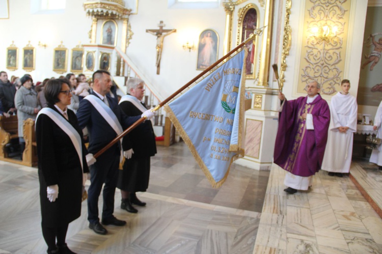 Olszyny. Poświęcenie sztandaru Rycerstwa Niepokalanej