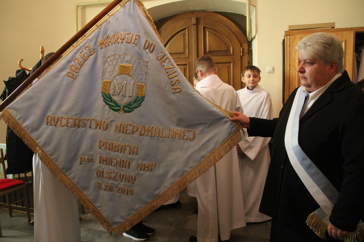 Olszyny. Poświęcenie sztandaru Rycerstwa Niepokalanej