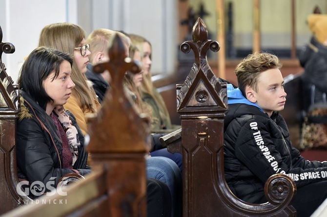 Spotkanie dla przygotowujących się do bierzmowania z byłymi punkowcami