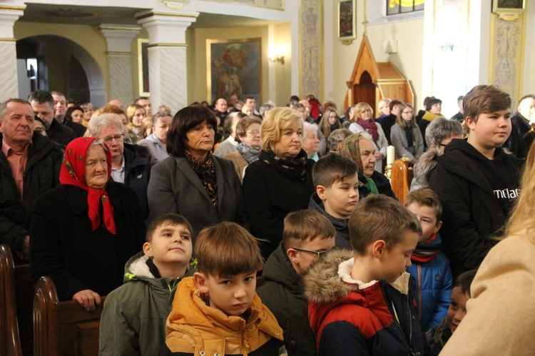 Uszew. Wprowadzenie relikwii św. Zygmunta Gorazdowskiego