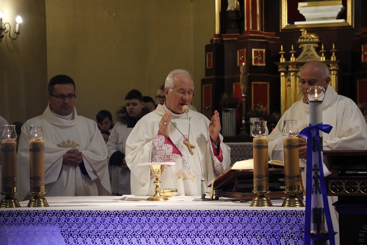 Roraty z ordynariuszem w Nowym Mieście nad Pilicą