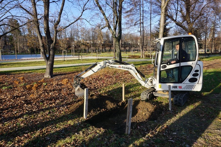 Rozpoczęcie budowy pomnika Żołnierzy Wyklętych 