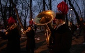 Katowice. Orkiestra górnicza na Nikiszowcu 