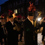 Katowice. Orkiestra górnicza na Nikiszowcu 