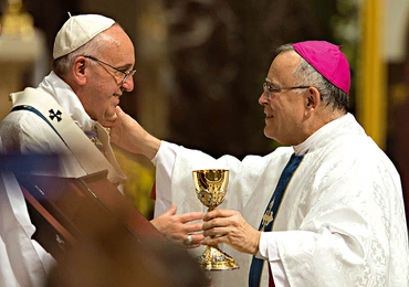 Abp Charles Chaput z papieżem Franciszkiem.