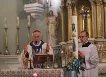 Mszy św. roratniej przewodniczył bp. Andrzej F. Dziuba.