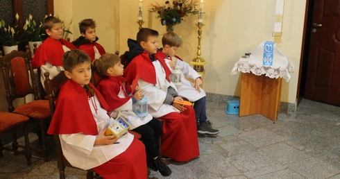 Roraty w parafii pw. św. Jadwigi Śląskiej w Legnicy 