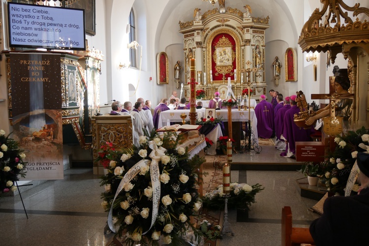 Uroczystości pogrzebowe śp. ks. Wiesława Stolca