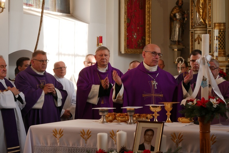 Uroczystości pogrzebowe śp. ks. Wiesława Stolca