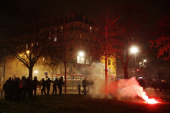 Francja: Starcia z policją w trakcie demonstracji przeciw reformie emerytur