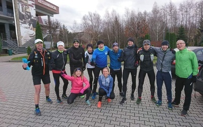 Tarnów. Biegiem ponad 60 km w hołdzie poległym żołnierzom