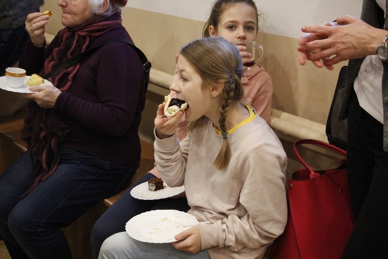 Roraty i śniadanie w Żyrardowie