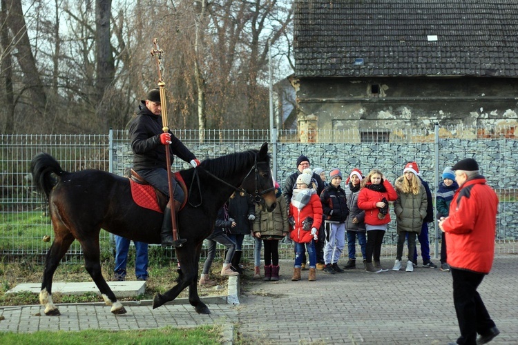 Procesja konna ku czci św. Mikołaja w Krzanowicach