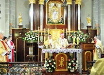 Abp S. Budzik sprawował Mszę św. z okazji 350-lecia parafii św. Mikołaja w Lublinie