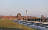 Kanclerz Angela Merkel z wizytą w byłym obozie Auschwitz-Birkenau 