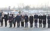 Kanclerz Angela Merkel z wizytą w byłym obozie Auschwitz-Birkenau 