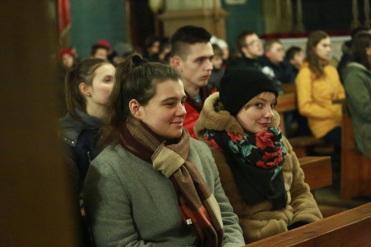 Dekanalne spotkanie młodzieży w Jodłowej