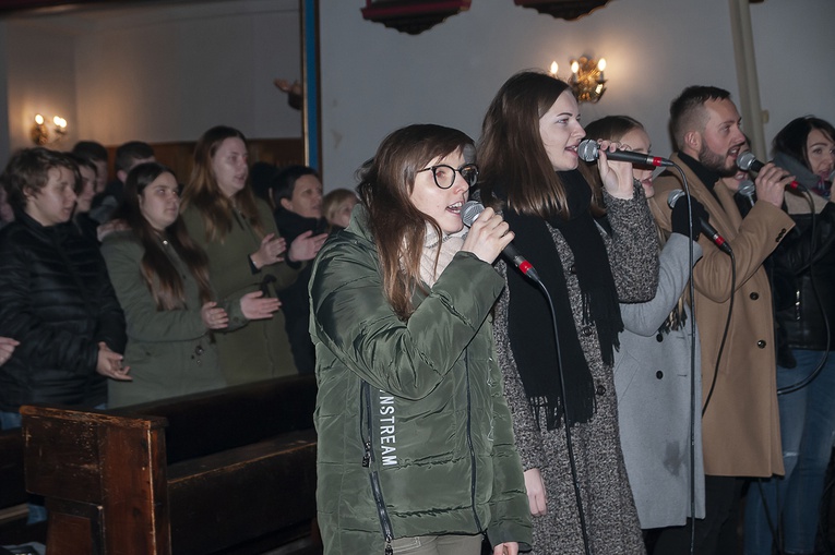 Adwentowe Czuwanie Młodych w Złocieńcu, cz. 1