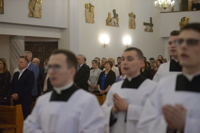 Obłóczyny i posługi w seminarium