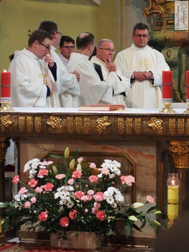 Pożegnanie ks. Jarosława Stosia i przywitanie ks. Marcina Siewruka w Żaganiu