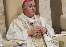 Nuncjusz, abp Salvatore Pennacchio