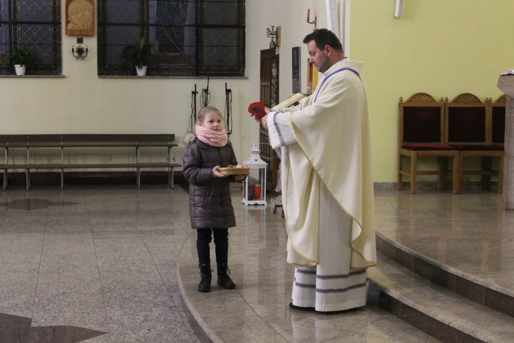 Najpierw roraty, potem posiłek 