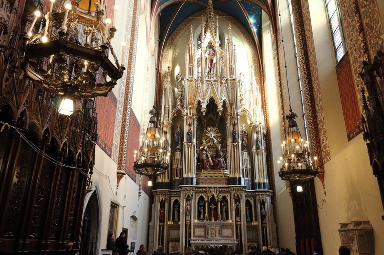 Efekty renowancji w bazylice dominikanów