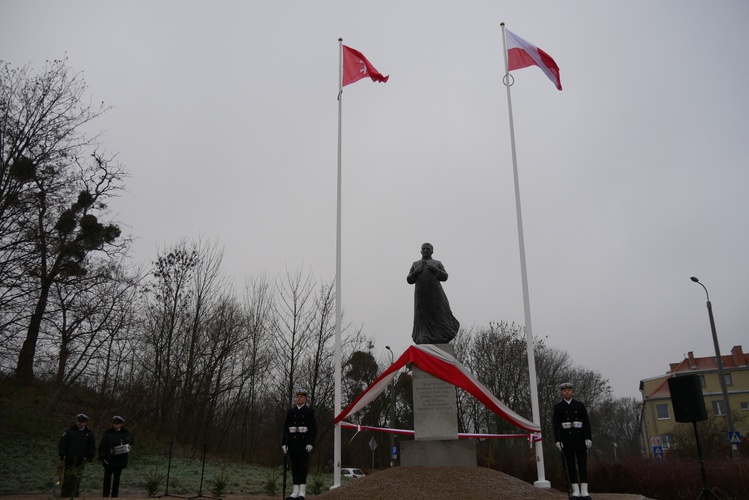 Odsłonięcie pomnika bł. ks. Rogaczewskiego