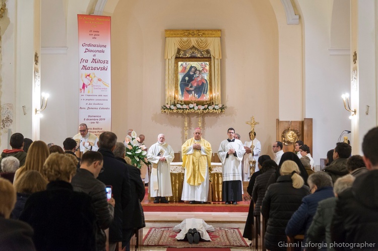 Święcenia diakonatu br. Miłosza Mażewskiego