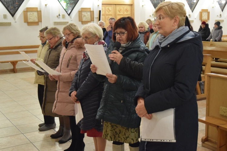 Nowe członkinie elżbietańskiej rodziny